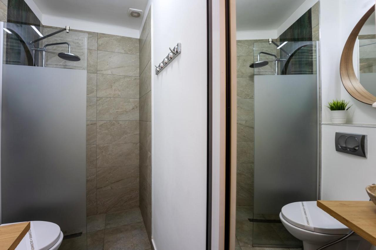 Metropole Apartments Studio City Бухарест Экстерьер фото