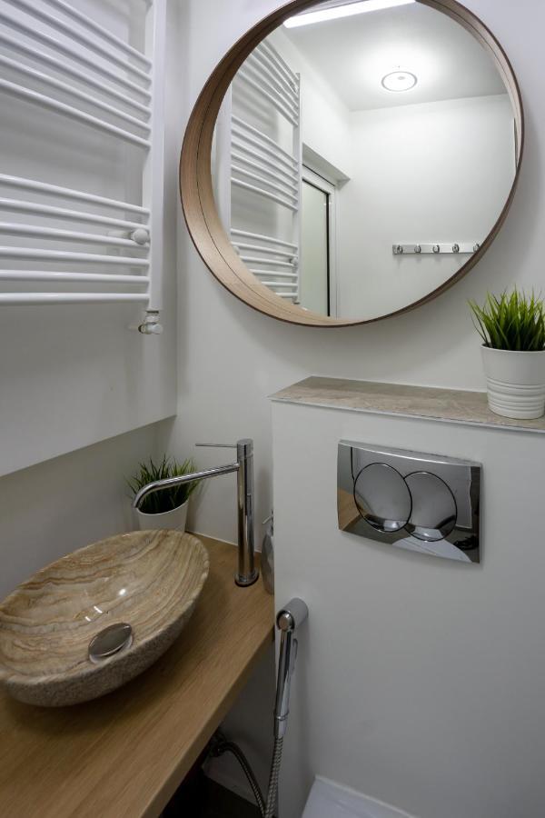 Metropole Apartments Studio City Бухарест Экстерьер фото