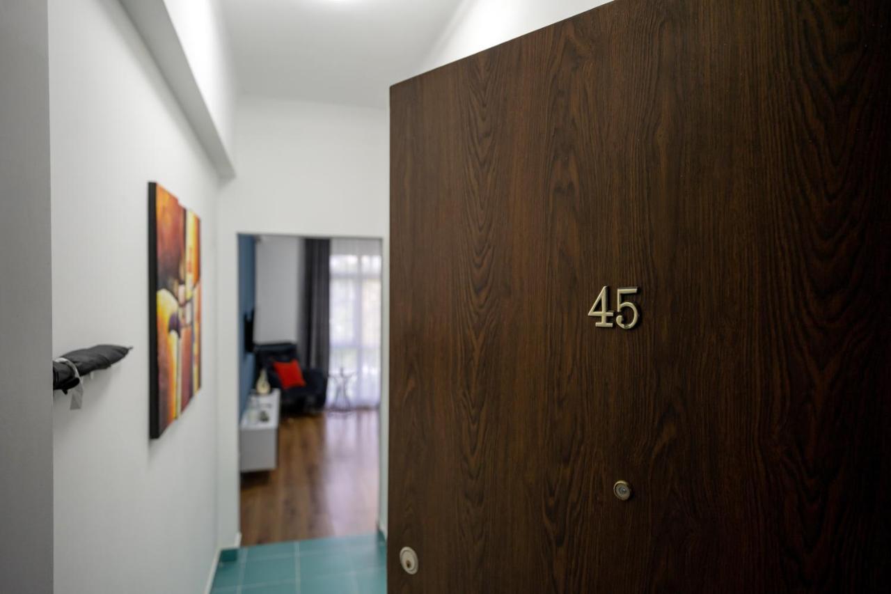 Metropole Apartments Studio City Бухарест Экстерьер фото